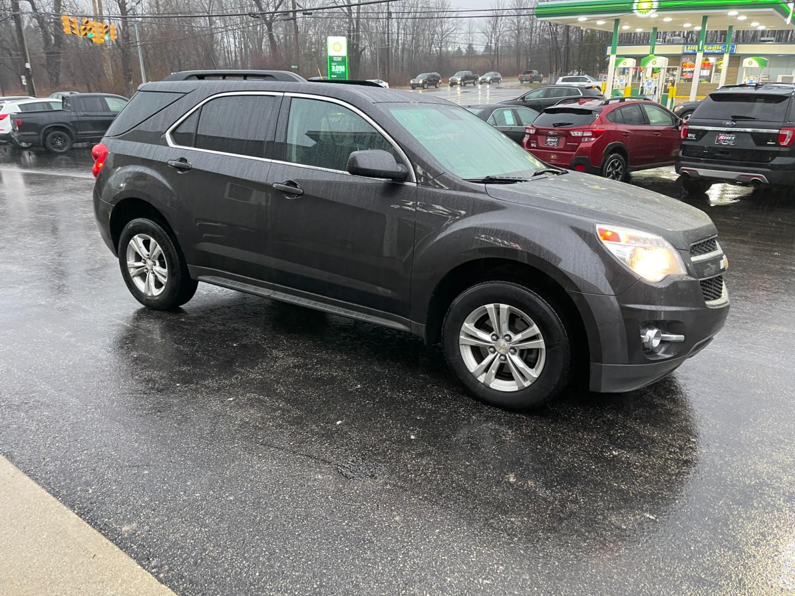 2014 Gray /Black Chevrolet Equinox 2LT AWD (2GNFLGEK8E6) with an 2.4L I4 DOHC 16V engine, 6-Speed Automatic transmission, located at 11115 Chardon Rd. , Chardon, OH, 44024, (440) 214-9705, 41.580246, -81.241943 - This 2014 Chevrolet Equinox 2LT AWD with the 2.4L ECOTEC engine and a 6-speed automatic transmission is a well-equipped mid-size crossover SUV. It offers a comfortable driving experience with premium features including heated seats, automatic climate control, and a Pioneer sound system for an enhanc - Photo #3